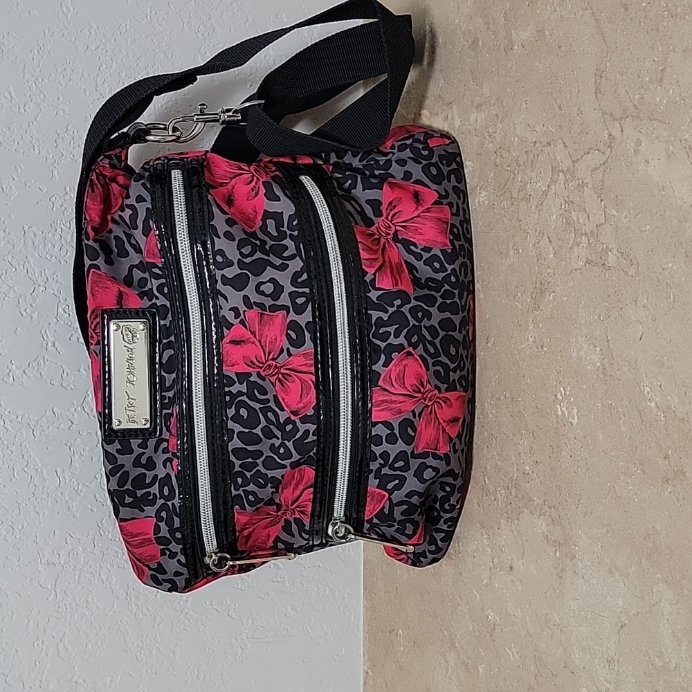Satchel